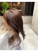 インナーカラー ベージュ
