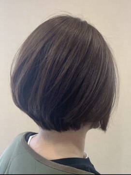 ファースト 長町店(first) 20代後半30代 ひし形ショートボブ