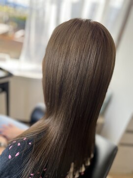 コア フィール ア デイ(COIFFURE A DAY) 【M3D ロング】当店人気メニューM3Dトリートメント