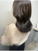 ベージュ系カラー
