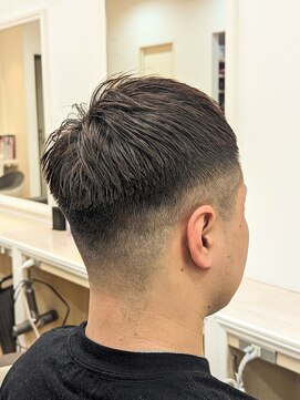 ペニー(PENNY) フェード