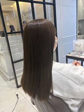 ネオリーブギンザ 銀座店(Neolive GINZA) くすみ感がおしゃれなオリーブグレージュカラー　(大矢)