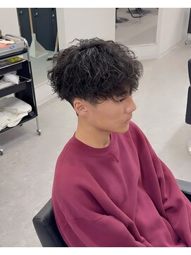 ブライト(BRIGHT) マッシュシャドウパーマ