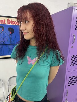 イロ バイ ミロク(ILO by miloc) RED color