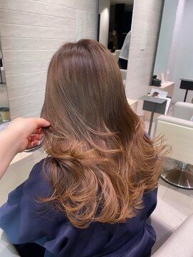 ステア ケース(stair case) 【NATASHA】銀座レイヤーカット/20代/30代/40代/50代