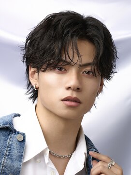 アイトーキョー 福岡(AI TOKYO) 毛流れシャドウセンターパート