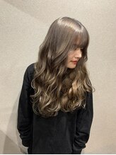 ブロンドバイピンキー(Blond by Pinky)