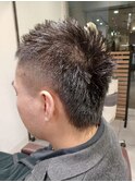 トップ長めの清潔感ショート