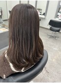 オリーブグレージュ　ケアトリートメント　レイヤースタイル