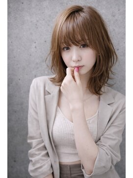 ニナ 梅田(nina) 【nina梅田】ミディアム羽レイヤー