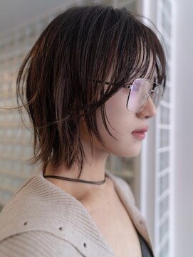 スミス 上野(smith) レイヤーカットハッシュカット顔まわりミディアムロング