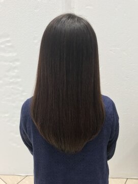 クアトログランシュ ひたちなか店(QUATRO×GranCieux) ストレートロングスタイル