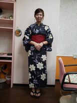 美容室イーナ(e na)&nbsp;浴衣着付けと、はんなりアップ