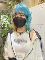 カリーナコークス 原宿 渋谷(Carina COKETH) ウルフカット/ダブルカラー/インナーカラー/ベージュ/水色