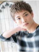 ハイトーン外国人風カラーの束感フェザーマッシュR上尾