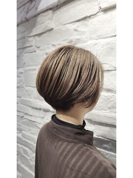 ティンク 札幌駅前店(Tink) 刈り上げハンサムショート【島田祐輔】