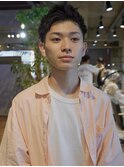 刈り上げアップバングスパイキーショート(表参道原宿)