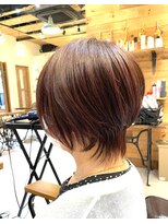 チリンバイロストシティー(Chillin by LOSTCITY)&nbsp;ウルフショートボブ髪質改善白髪ぼかし