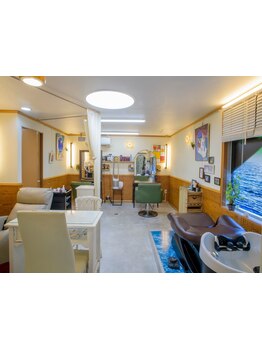 【上大岡駅1分】お客様の大切な髪質・頭皮を改善する隠れ家プライベートサロン〔髪質改善/白髪染め〕