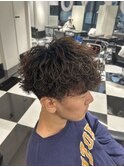 メンズパーマツイスパ波巻きスパイラルマッシュセンターパート