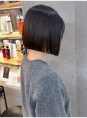 切りっぱなしボブ/タッセルボブ
