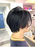 ショート/暗めカラー/ブルーブラック