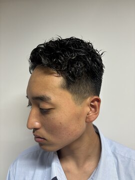 イッヒ 茅ヶ崎(IHHI) ナチュラルフェード × ゆるスパイラル