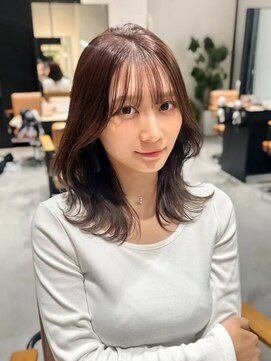レイヤーミディアム/小顔カット/くびれカット
