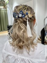 シーク 八王子(CHIC) 成人式前撮りヘアセット ハーフアップアレンジ【八王子】