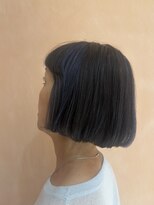 トリコ アヴェダ ららテラス北綾瀬(tricot AVEDA) ミニボブ/ショートボブ/ポイントハイライト/ダークブルー