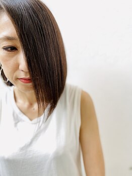 エイム(AME)の写真/天然100％ヘナで髪と頭皮にやさしく◎自然な艶とハリを叶える大人女性のためのダメージレスカラー