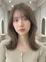 ロイ 北千住(ROI)&nbsp;ハッシュカット/グレージュ/デザインカラー[北千住駅]
