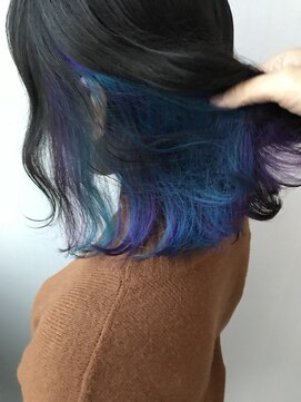 ヘアスタジオニコ(hair studio nico...) ブルー