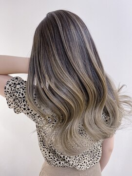 ジゼル(gisele) （小山）バレイヤージュ