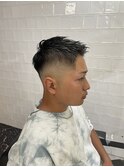 かき上げヘアショートレイアーくせ毛風パーマコンマヘア
