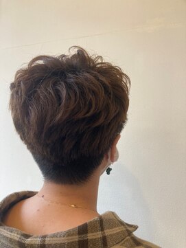 ホットドッグ(Hot Dog) マッシュ/くびれヘア/メルティカラー/プレミアムカラー[平塚]