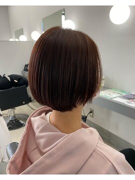 メノウ(menouH) ショートボブ