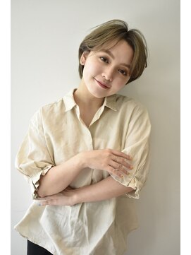 キープへアデザイン(keep hair design) ハンサムショート/前下がりショート/明るい白髪染め【三橋】