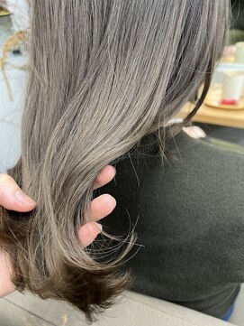 エニィ 錦糸町(enny) 柔らかベージュカラー.