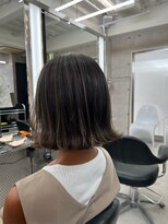 イキ 表参道(iki omotesando)&nbsp;モード/無造作ウェーブ/大人ガーリー[表参道駅]