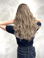 アルマバイロサ(ALMA by ROSA)&nbsp;ハイグレージュ×シールエクステ　担当SE-YA