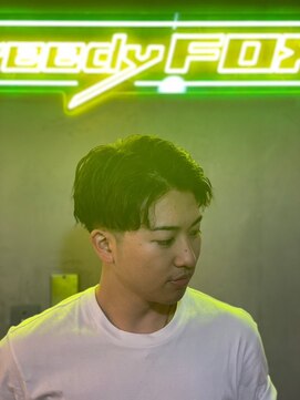 グリーディーフォックス 代々木(Greedy FOX) アップバング/ツーブロックマッシュ/束感/波巻き[シェービング]