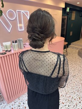 ボタン シブヤ(VOTAN SHIBUYA) 韓国ヘア/ヘアアレンジ/纏め髪