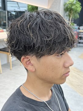 フィフス 栄(fifth) 波巻きスパイラルパーマメンズマッシュツーブロック栄