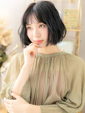 カバーヘアアンドスパ ブリス 浦和(COVER HAIR&SPA bliss) アッシュブラック波ウェーブ前下がり大人ボブa浦和20代30代40代