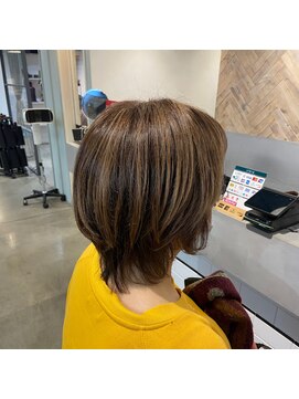 ヘアアンドメイク アース 聖蹟桜ヶ丘店(HAIR&MAKE EARTH) 白髪ぼかしカラー