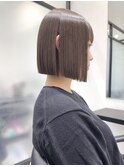 縮毛矯正と合わせる切りっぱなしボブ