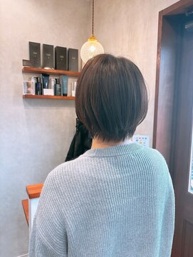 アトレ(attrait) ショートボブ