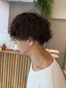ルアナオオサカ(Luana osaka)の写真/トレンドを叶えたいメンズは必見♪トレンドの研究を欠かさないベテランstylistによるパーマが大人気◎