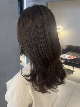 エミュ 伏見 国際センター(emu) オリーブベージュ/水素カラー/柔らかい透明感